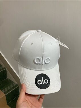 ALO Yoga | Accessories | Nwt Alo Yoga White Offduty Baseball Cap